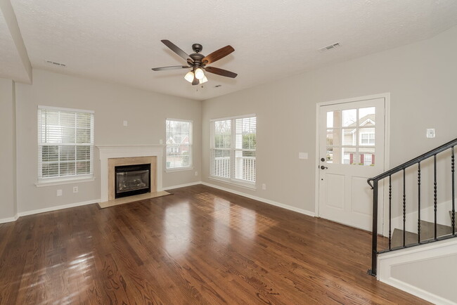 Foto del edificio - 1604 Zurich Dr