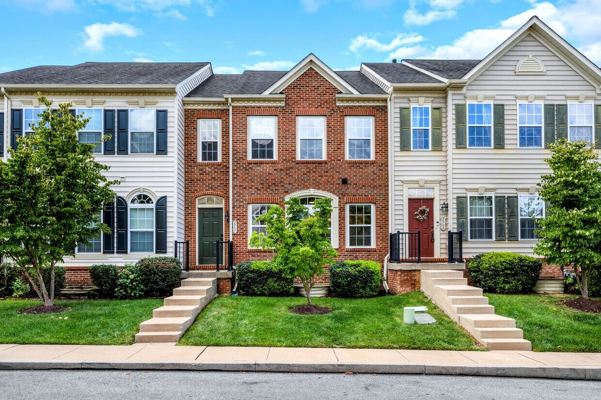Primary Photo - 2907 Marley Ln