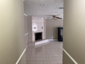 Building Photo - 9619 Camrose Ct
