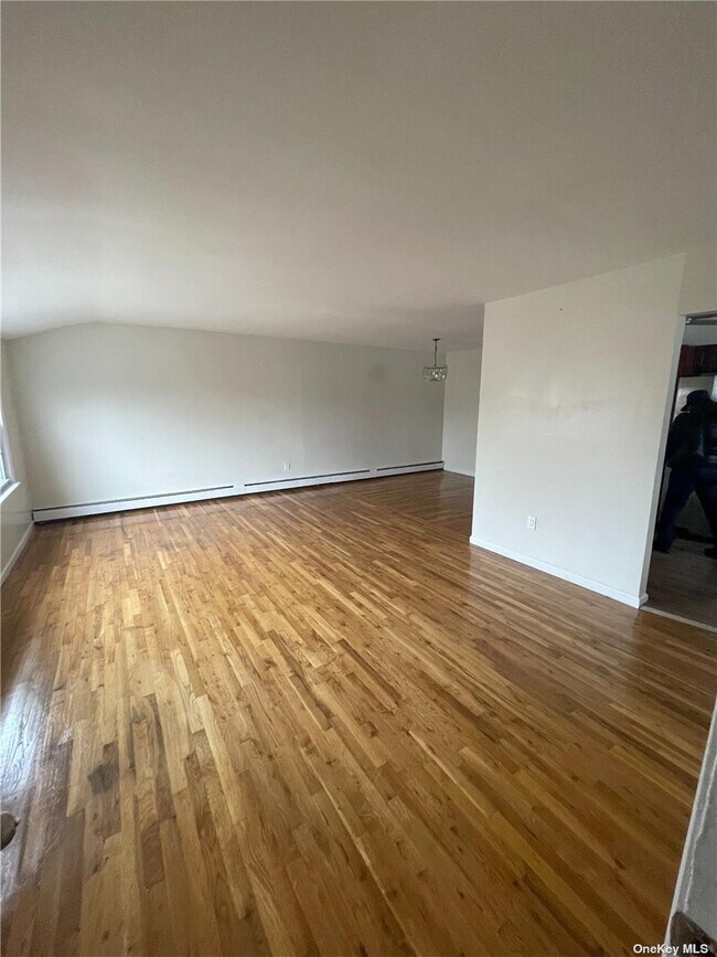 Building Photo - 245-20 149th Rd