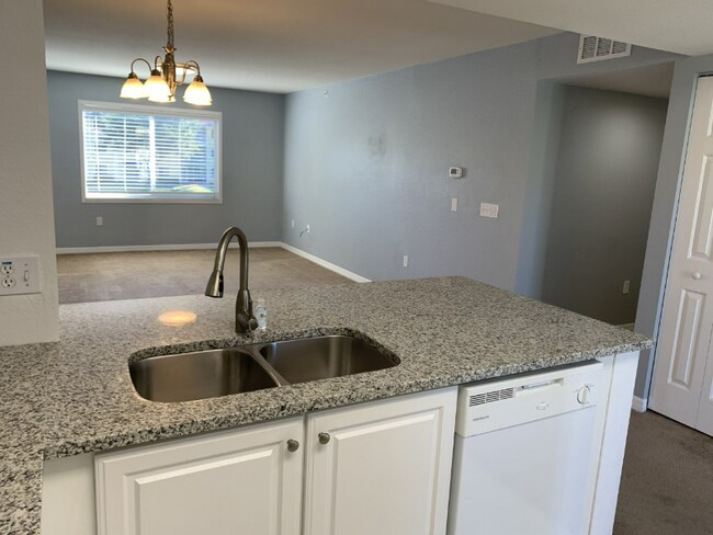Building Photo - 8298 Key Royal Ln