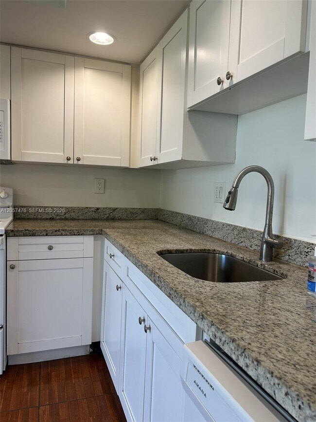 Building Photo - 8520 SW 133rd Avenue Rd