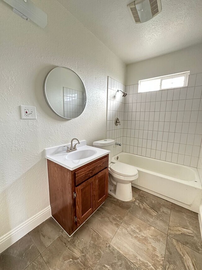 Foto del edificio - Lovely Home for Rent