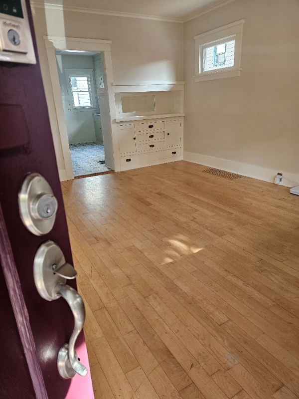 Building Photo - 3265 NE Alberta St