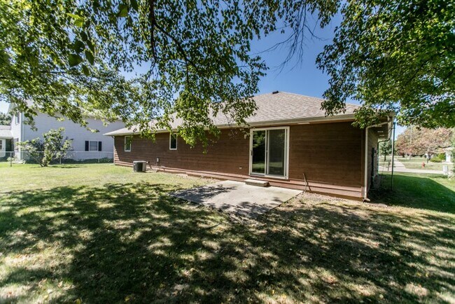 Foto del edificio - 1102 S Garden Ct