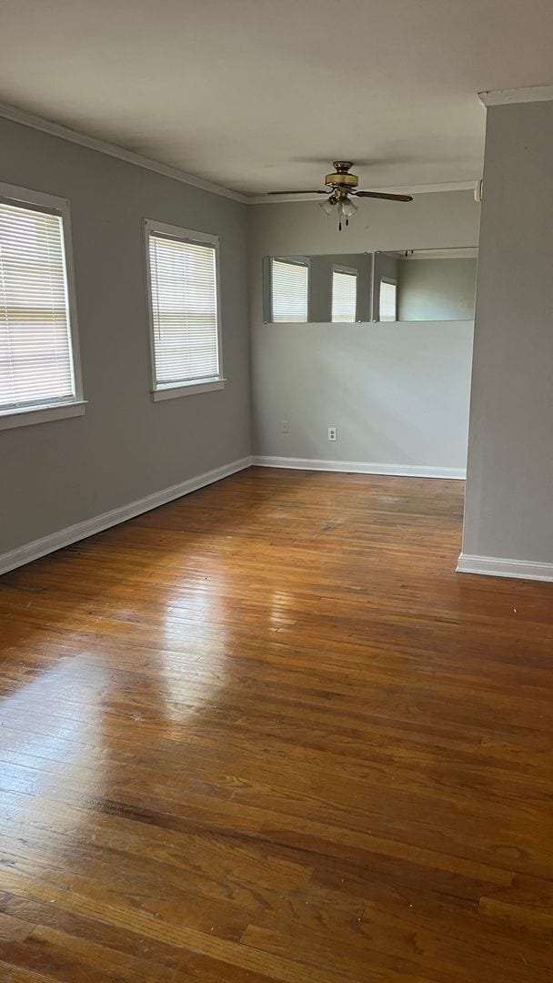 Foto del edificio - 1701-4 Queens Rd.