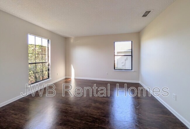 Foto del edificio - 12333 Casheros Cove Dr S