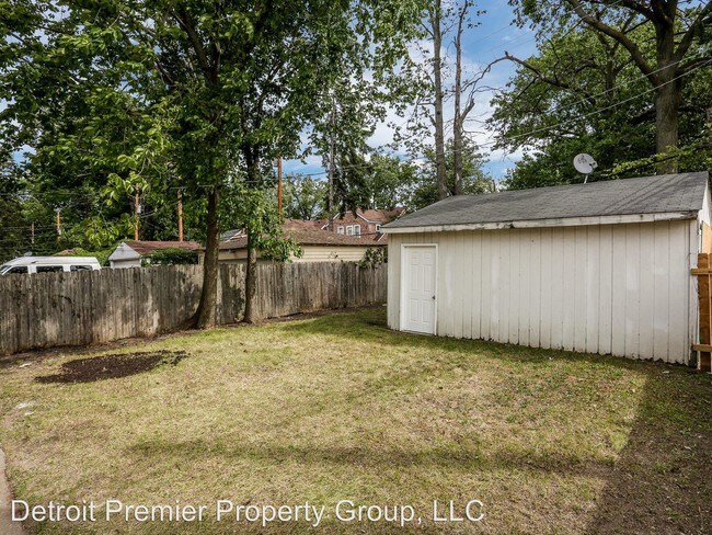 Building Photo - 3 br, 1 bath House - 5026 Yorkshire Road
