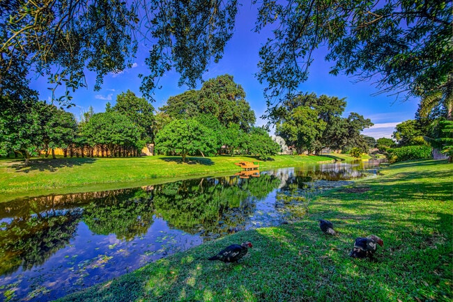 Building Photo - 1372 Waterway Cove Dr