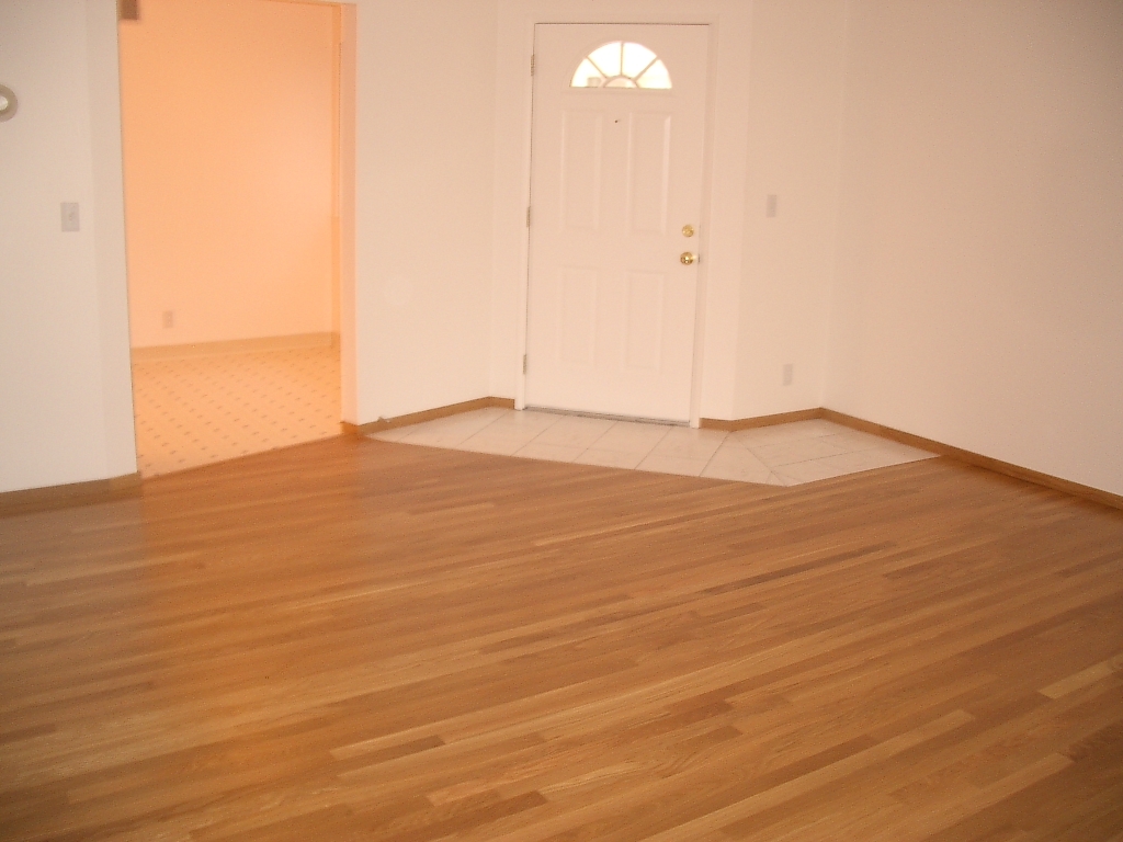 Primary Photo - 759 Middlefield Rd