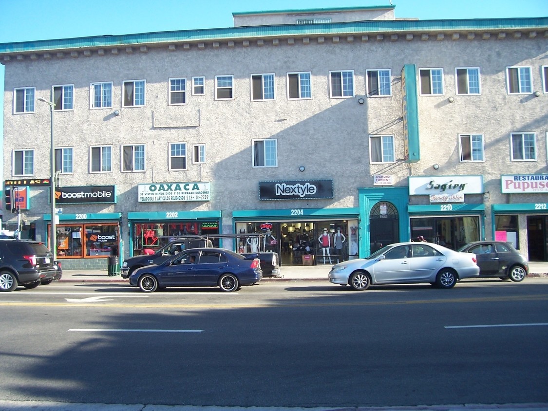 Primary Photo - 2200 Pico Blvd