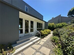 Building Photo - 23838 Harbor Vista Dr