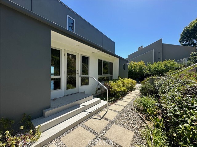 Foto principal - 23838 Harbor Vista Dr