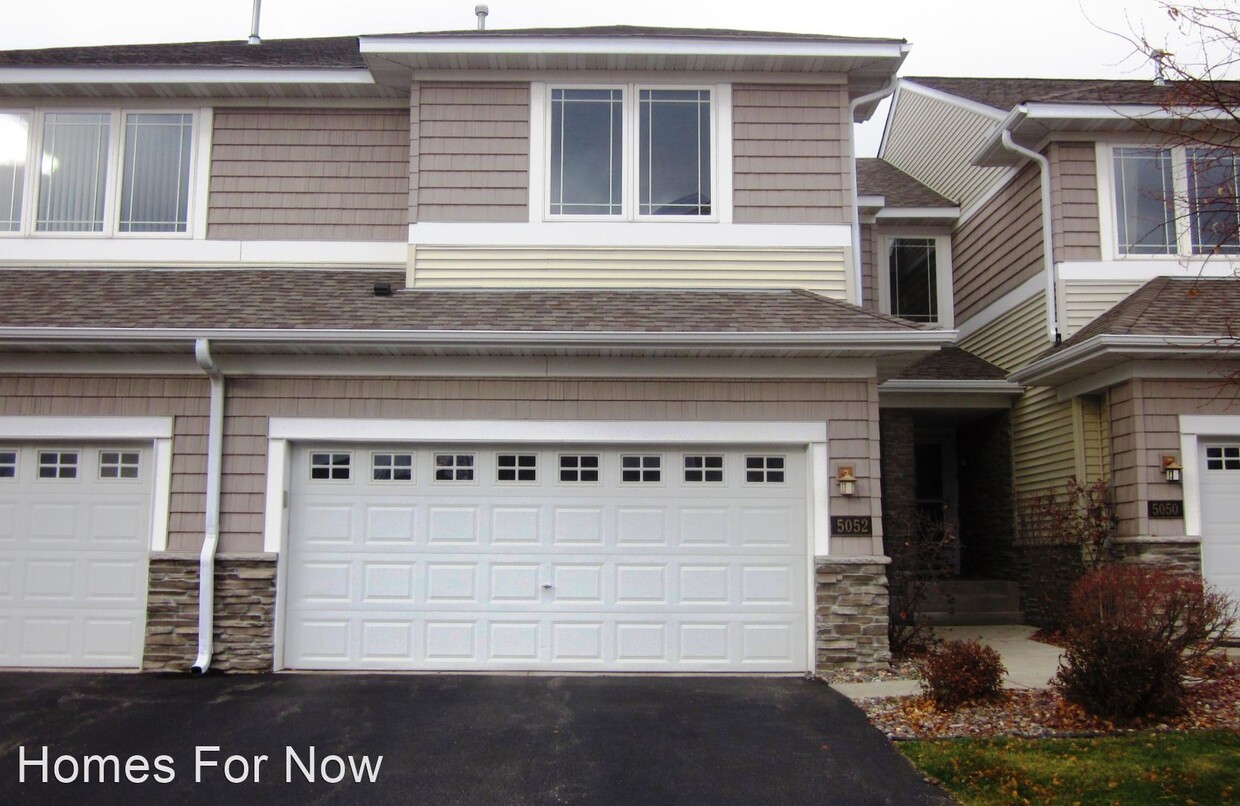 Foto principal - 3 br, 3.5 bath House - 5052 Yuma Lane North
