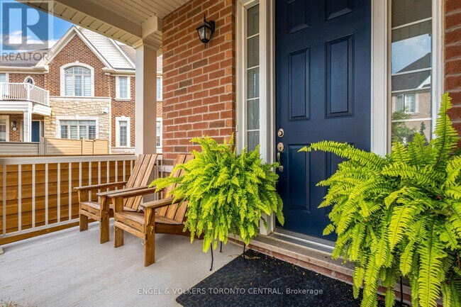 Building Photo - 89 Maple Fields Cir