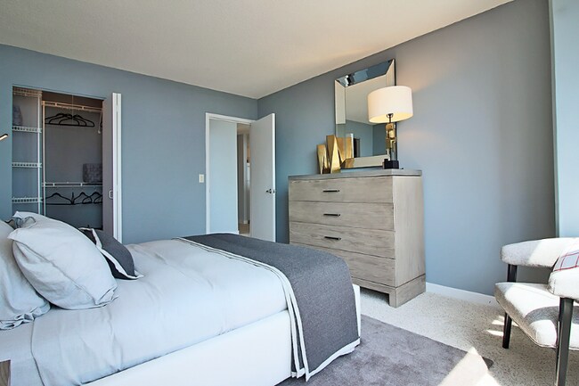 Foto del edificio - 1243 S Michigan Ave