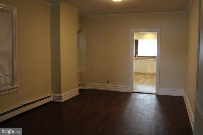 Building Photo - 428 South St