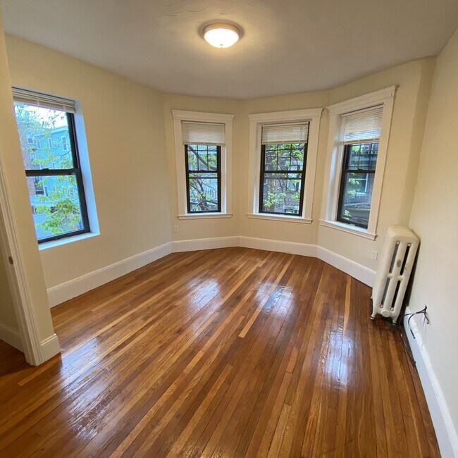 Foto del edificio - 1412 Commonwealth Ave