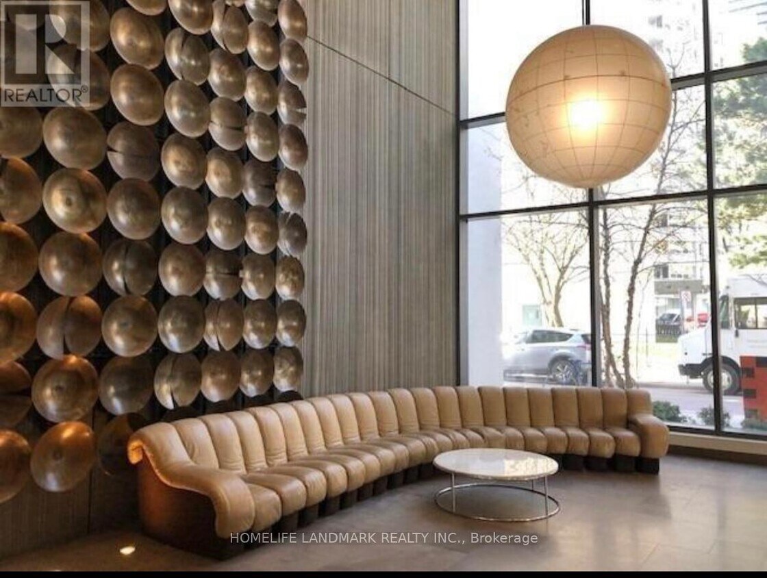 Primary Photo - 75 St Nicholas St