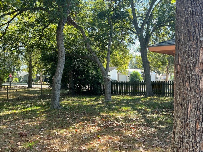 Foto del edificio - 106 Jane Dr