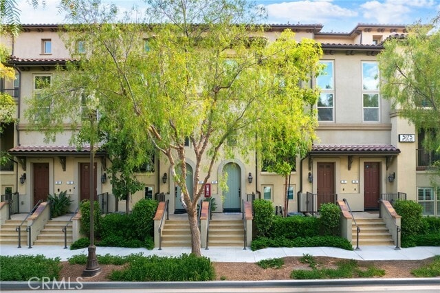 Foto del edificio - 67 Plateau