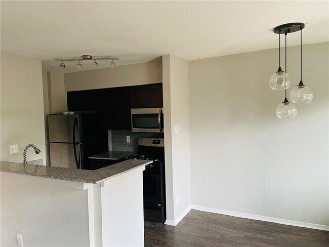 Foto del edificio - 1202 Newning Ave