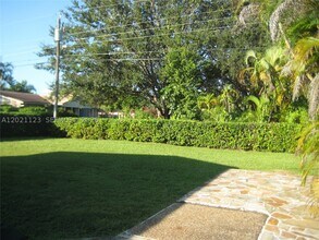 Building Photo - 13220 SW 99th Ct