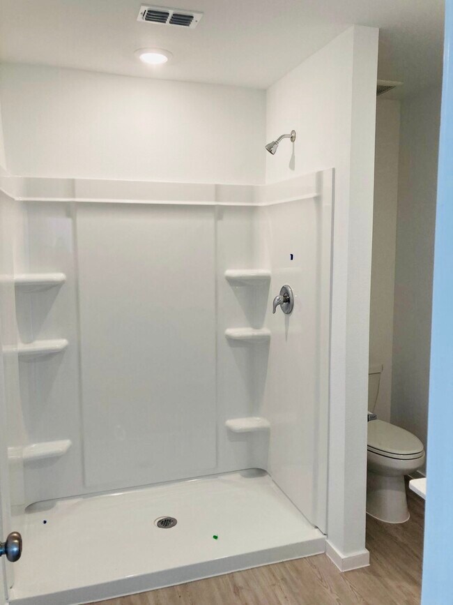 Baño principal - 1821 Goose Pond Rd