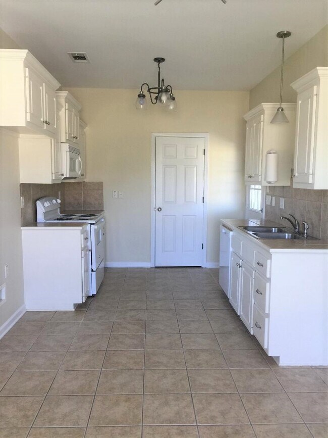 Foto del edificio - 34933 Eagle Ridge Dr