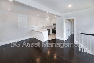 Building Photo - 639 Carolina St