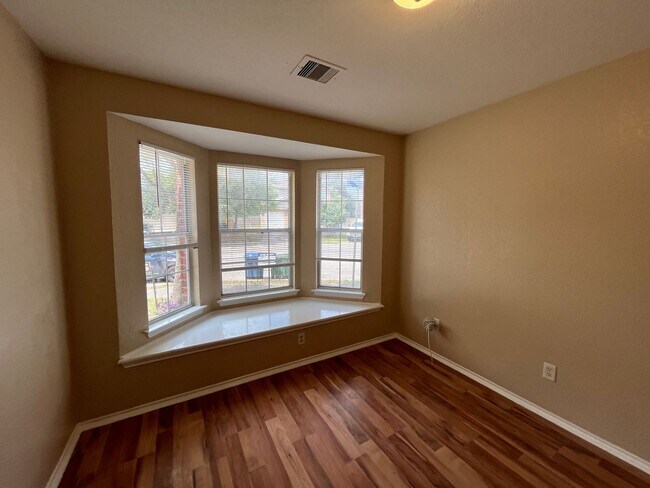 Foto del edificio - 7702 Nature Pass, San Antonio, TX. 78249