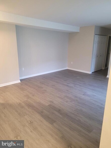 Foto del edificio - 1124 Chesapeake Dr