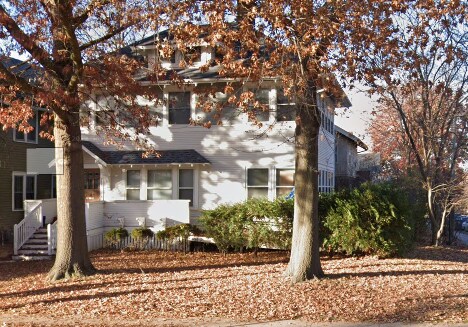 Primary Photo - 730 1/2 E College St