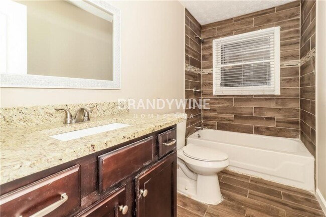Foto del edificio - 1066 Basswood Ct