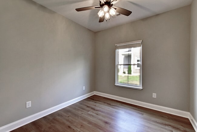 Building Photo - 516 Catalina Ct