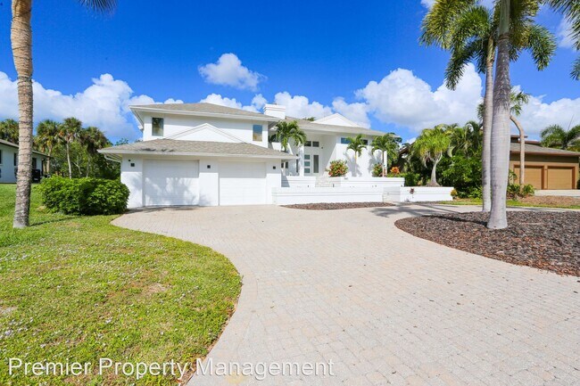Foto del edificio - 3 br, 2.5 bath House - 380 Sharwood Drive ...