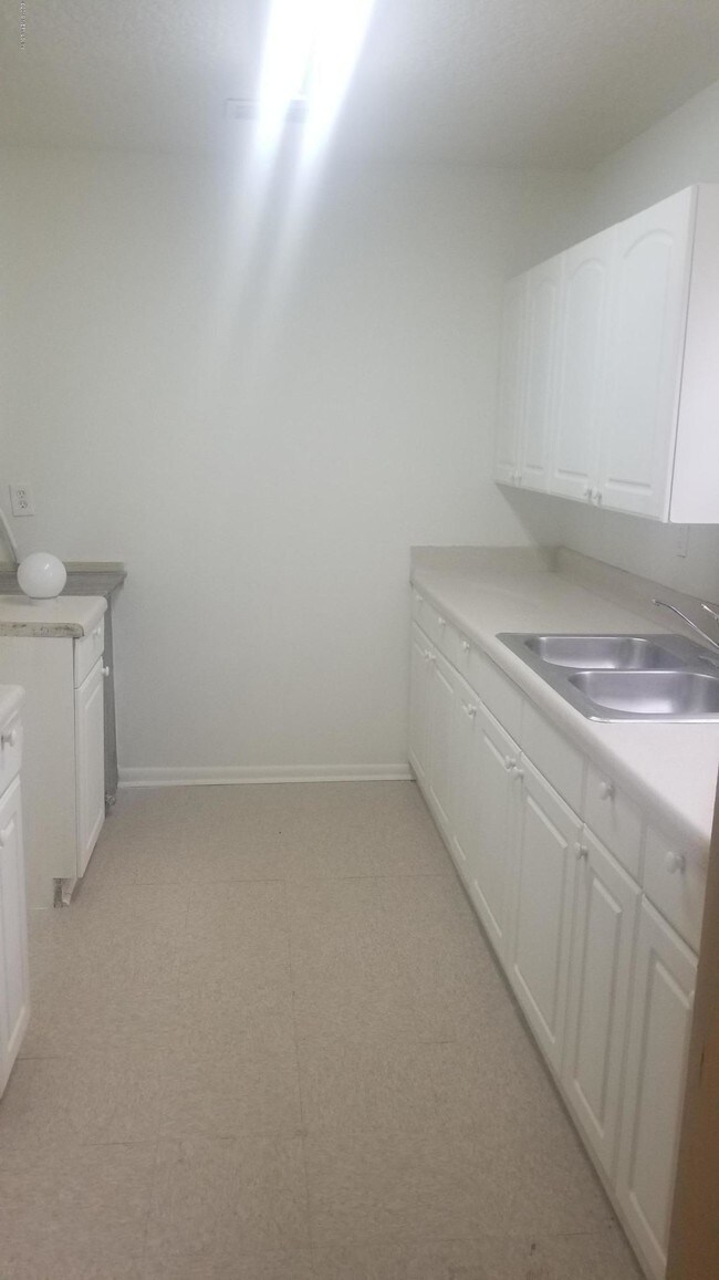 Foto del edificio - 2364 D St