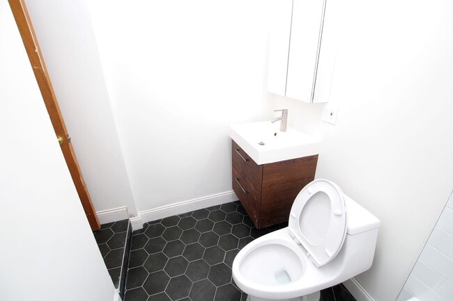 Foto del edificio - Newly renovated studio in Brewery Town