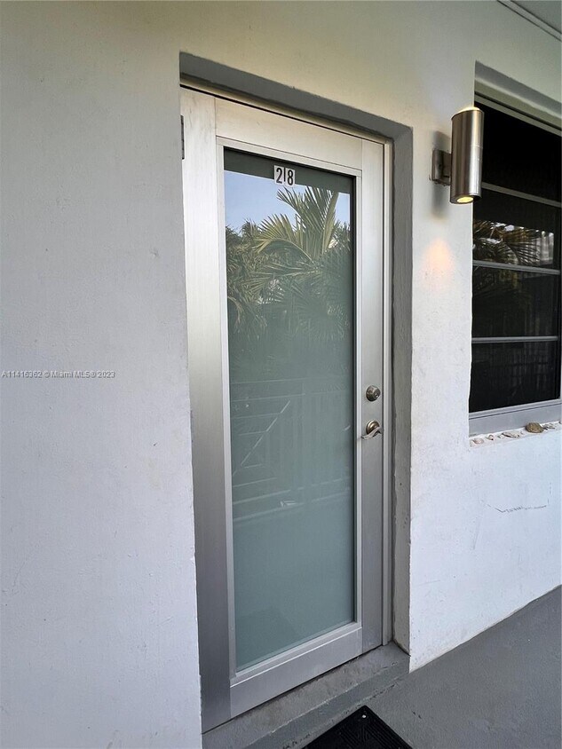 Foto principal - 135 3rd St