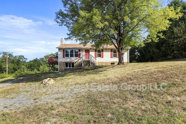 Building Photo - 2068C Virts Ln