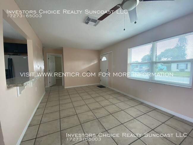 Building Photo - 8053 Winthrop Dr
