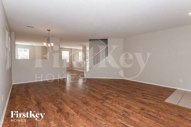 Building Photo - 11239 Albergotta Ct