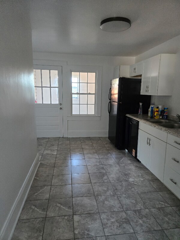Foto del edificio - 315 Hillcrest Dr