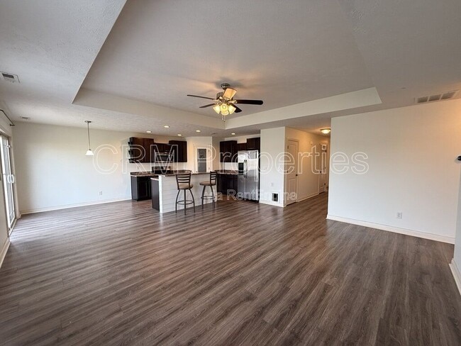 Foto del edificio - 3182 Morrow Dr