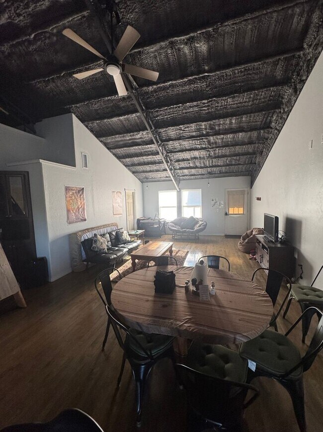 Foto del edificio - 34425 S 527 Rd