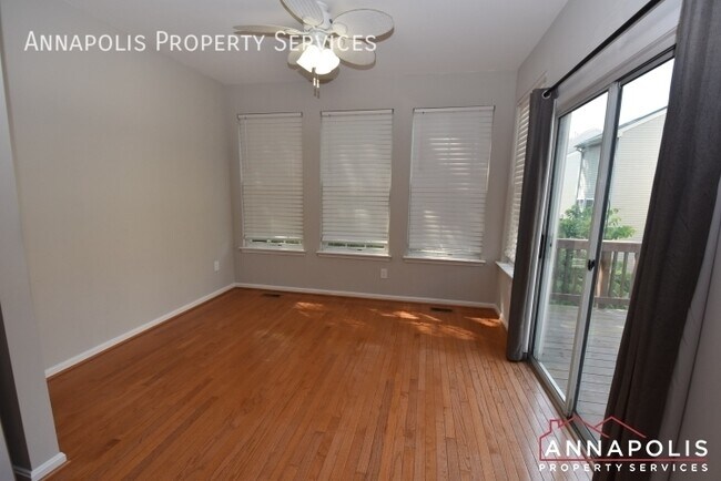 Building Photo - 225 Tilden Way