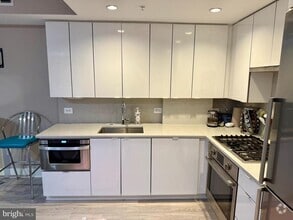 Building Photo - 1311 13th St NW