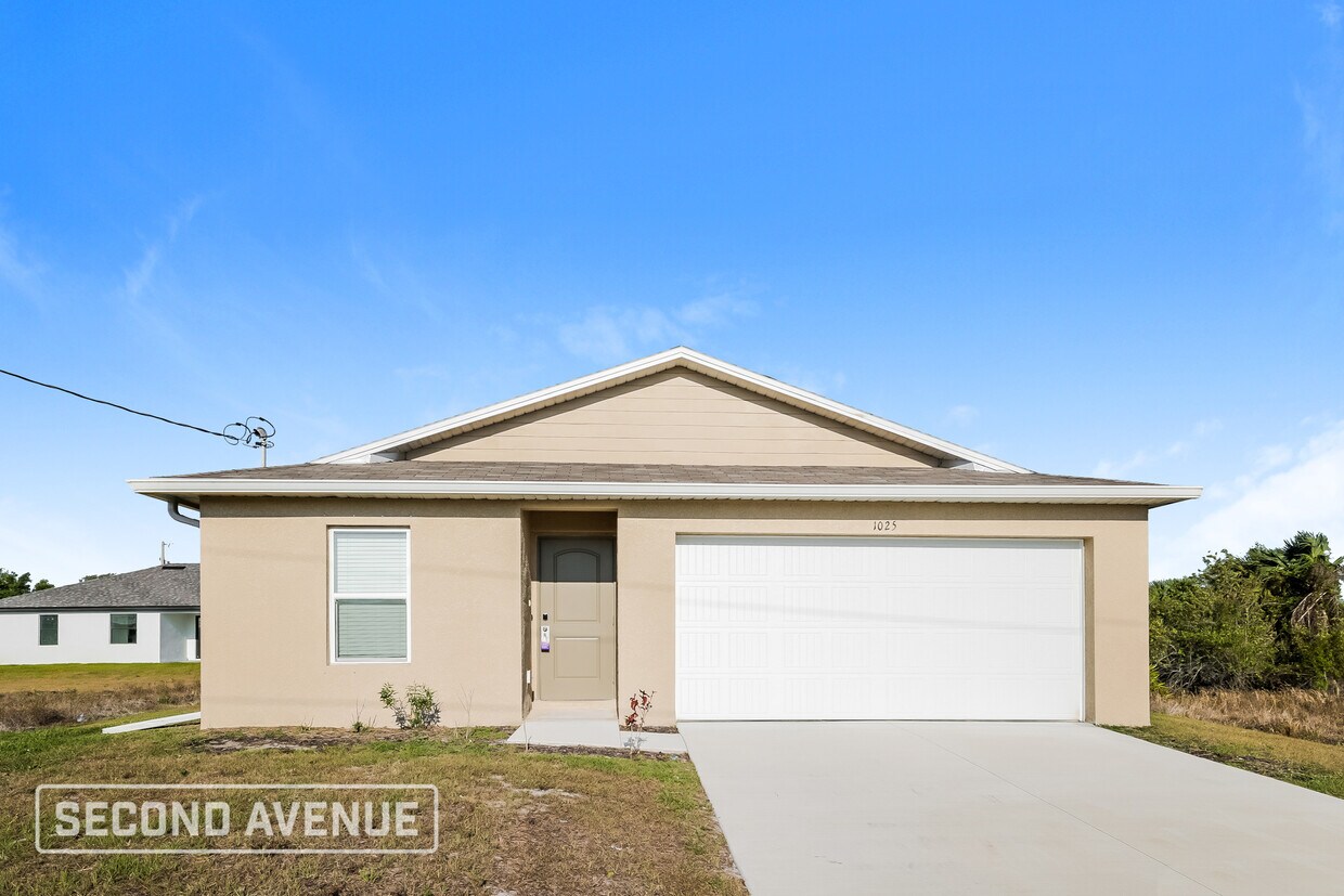 Foto principal - 1025 Halby Ave S