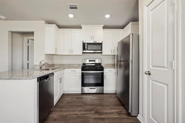 Building Photo - 10422 Red Cardinal Dr