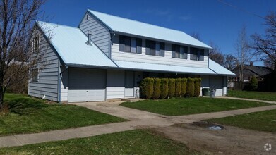 Building Photo - 801 1/2-403 Grandy Ave